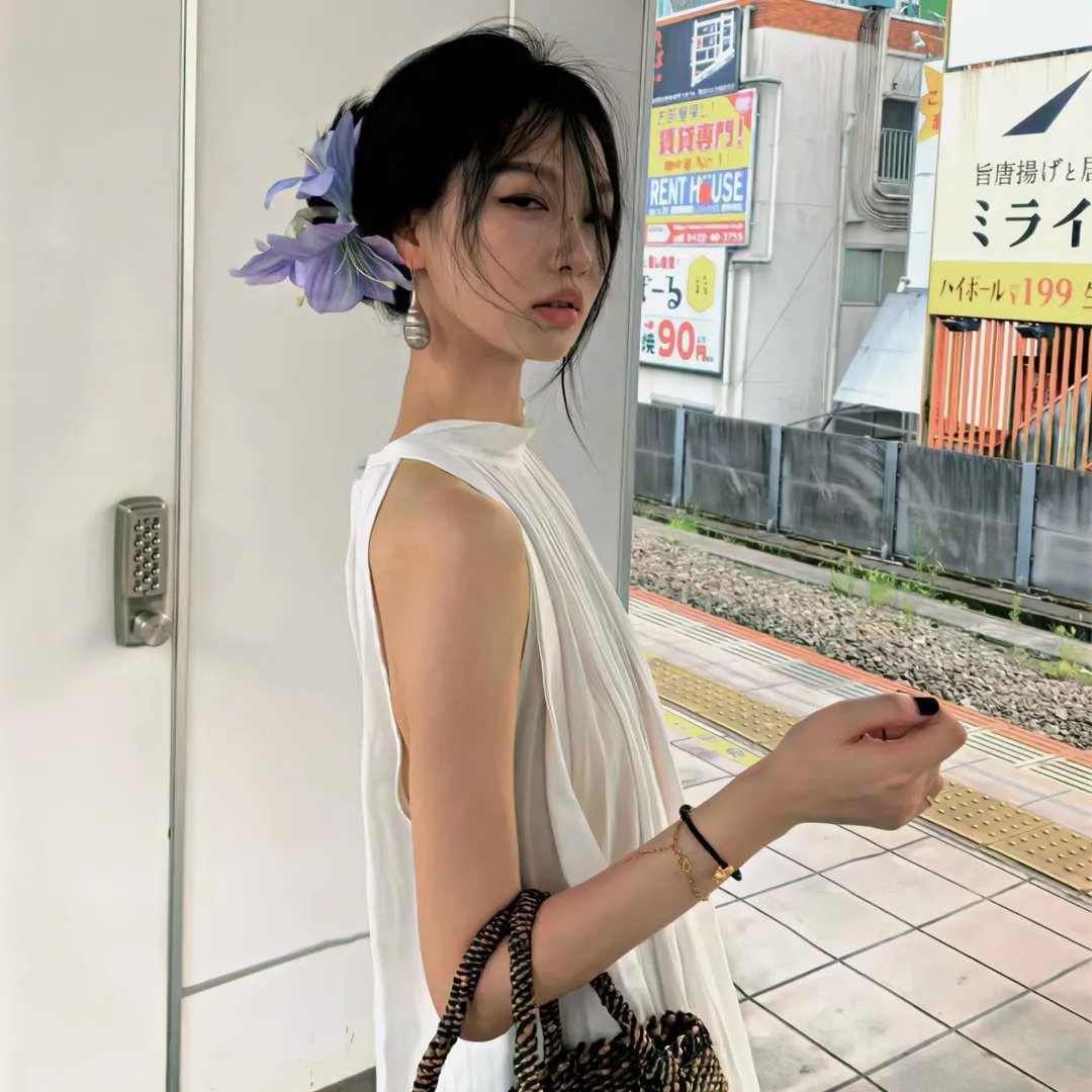 尸缠妖后 在线观看